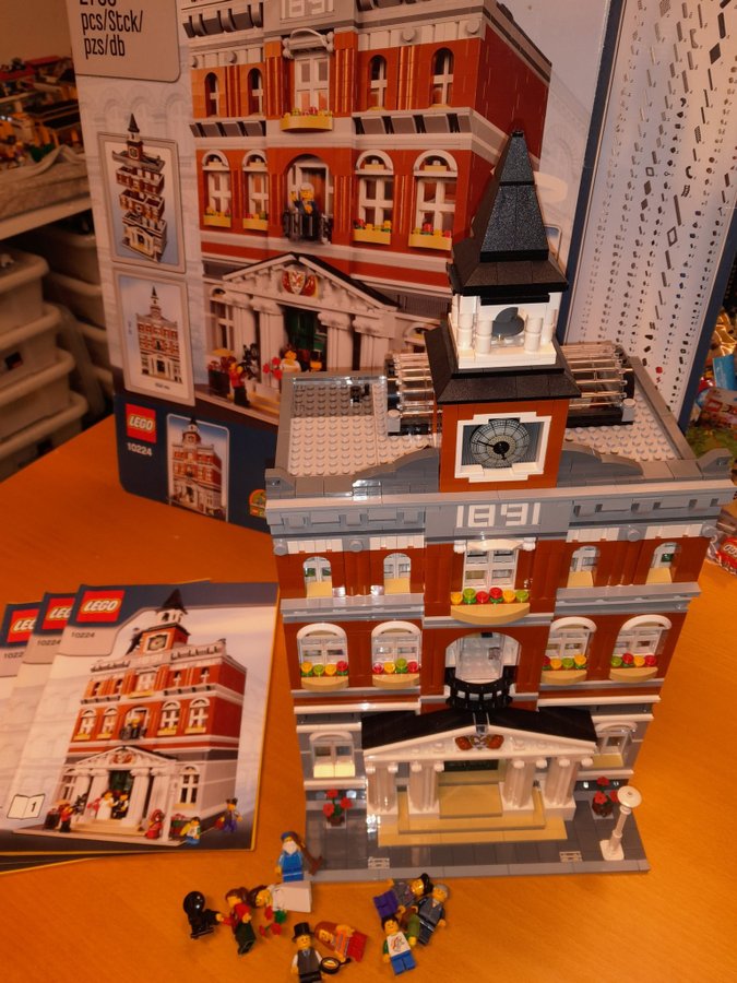 LEGO 10224 Town Hall