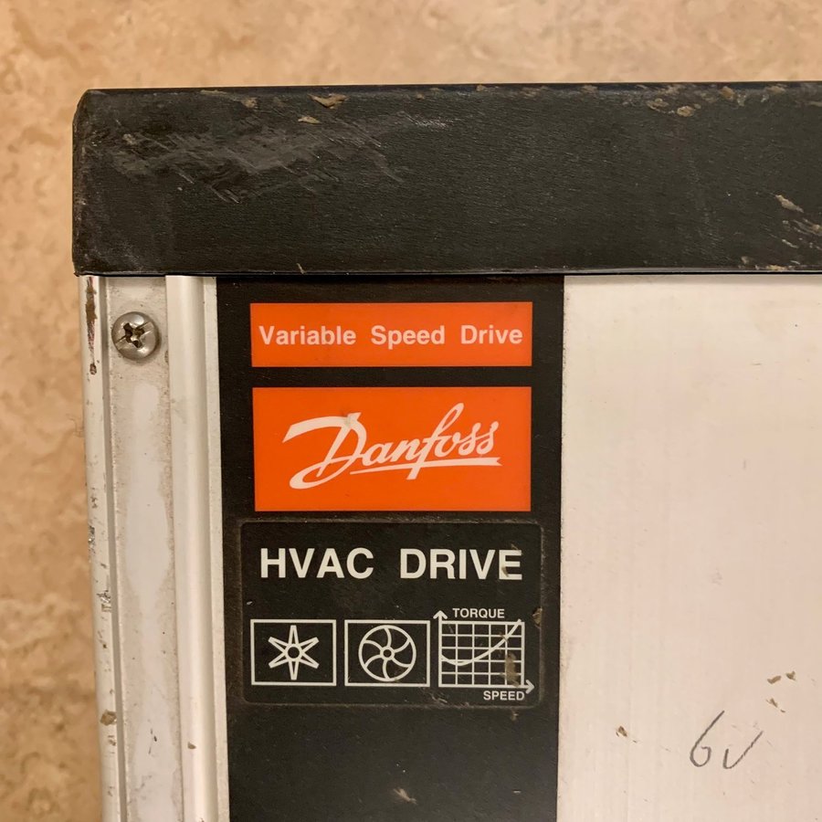 Danfoss Variable Speed Drive HVAC VLT Type 3502 HV-AC 380-415V Frekvensomvandlar