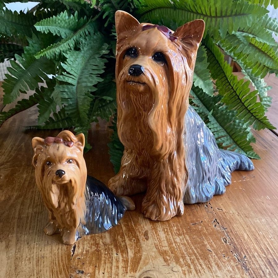 2 st Beswick Yorkshire Terrier figurer STOR figurin