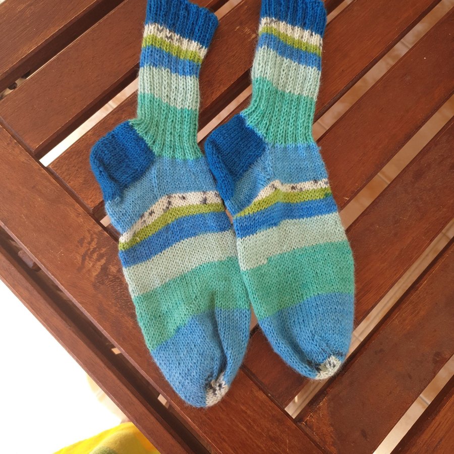 Hemstickade sockor