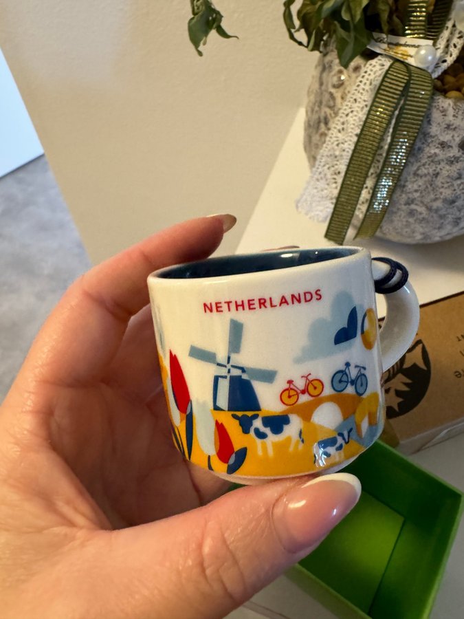 New Starbucks Netherlands 'you are here' Collector Mugs Brand News Boxed Holland