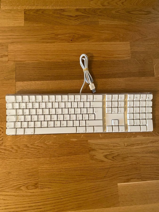 Apple A1048 usb tangentbord keyboard