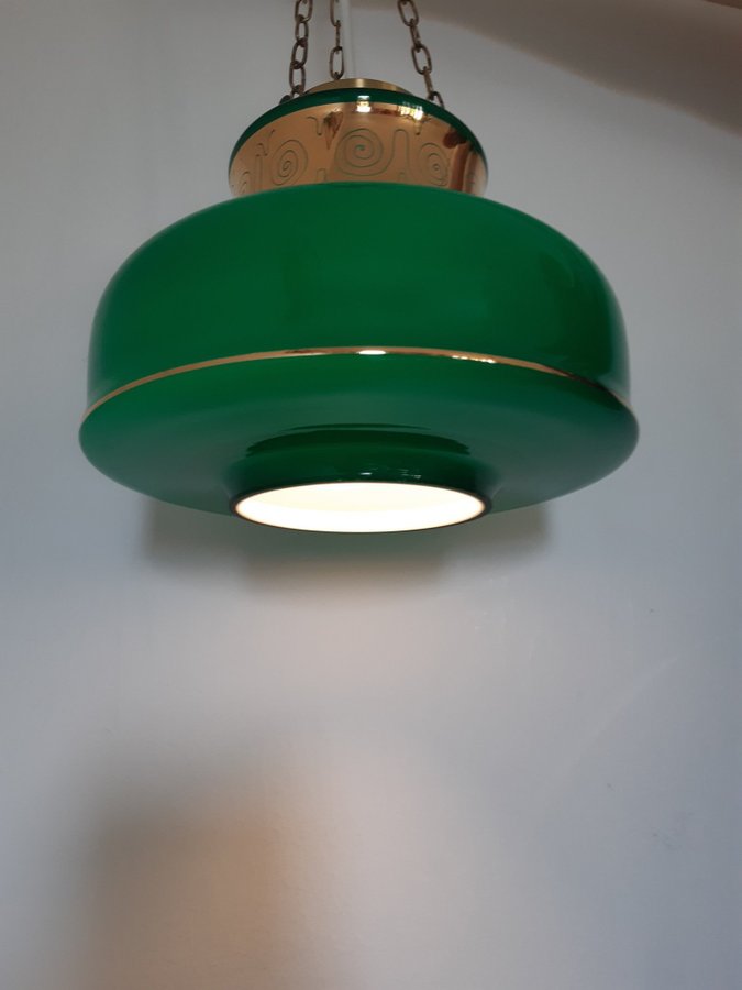 RETRO GRÖN TAKLAMPA GULDDETALJER LAMPA HÄNGLAMPA KÖKLAMPA BELYSNING INREDNING