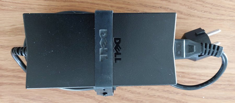 Dell AC/DC Adapter DA130BE1-00