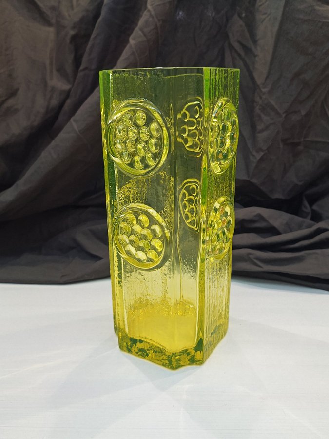 Riihimäen lasi large Rondella vase, uranium glass