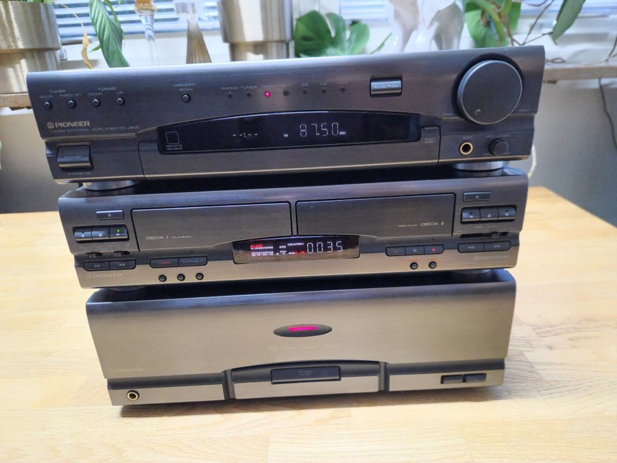 Pioneer Stereo stapel förstärkare M-J500 Kassettdäck CT-J500WR Tuner CX-J500