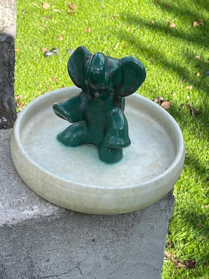 Ekeby fat med figur, Elefant 1930 tal