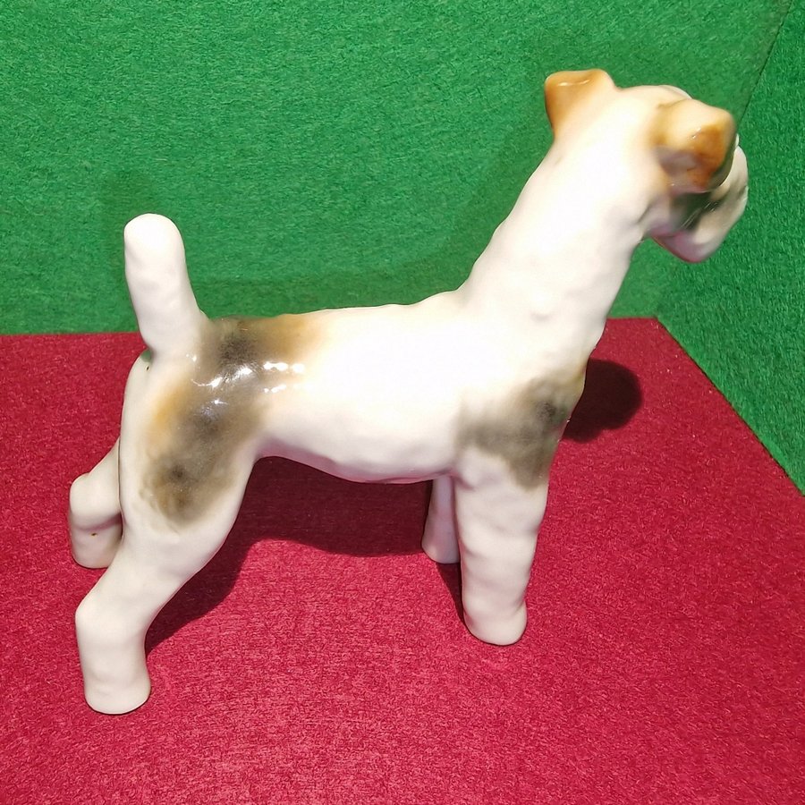 Vintage~ tysk~ Heinz Schaubach Unterweissbach~ Porslin Dog /Airedale Terrier