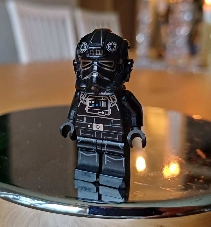 Imperial TIE Fighter / Bomber Pilot sw0457