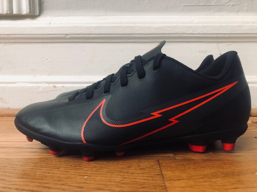 Nike Fotbollsskor Storlek 38