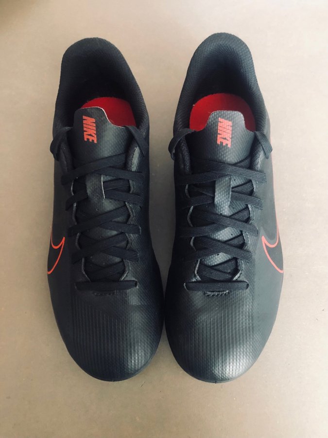 Nike Fotbollsskor Storlek 38