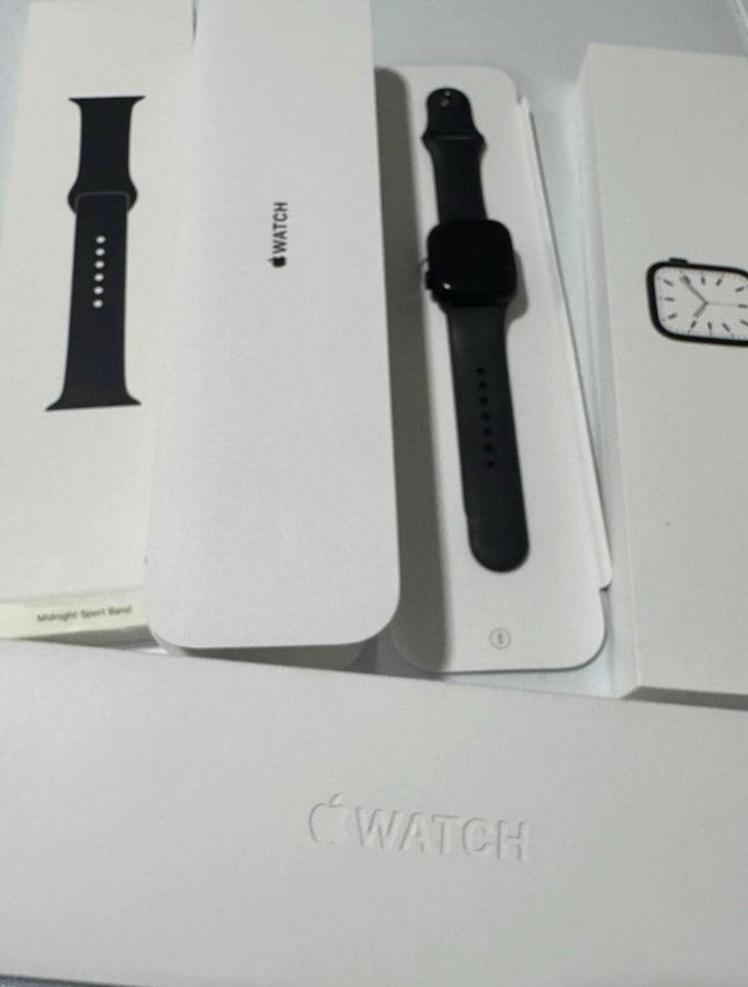 Apple Watch Series 7 41mm Midnight Aluminium