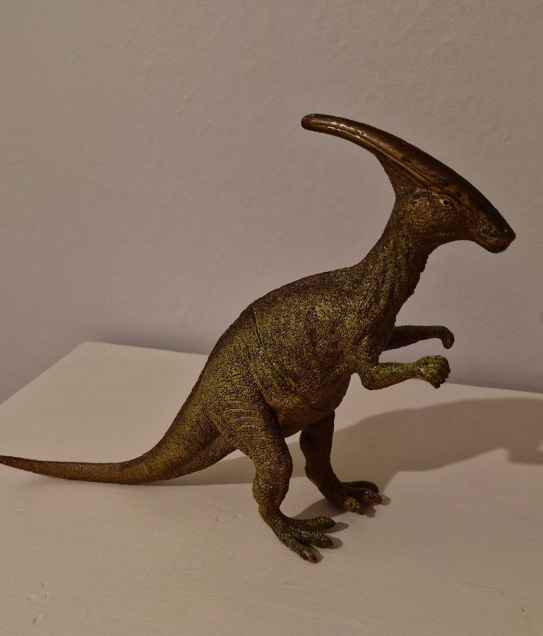 4 stycken dinosauriefigurer