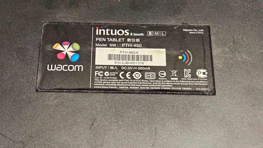 Wacom Intuos5 Touch Small Pen Tablet (PTH450)