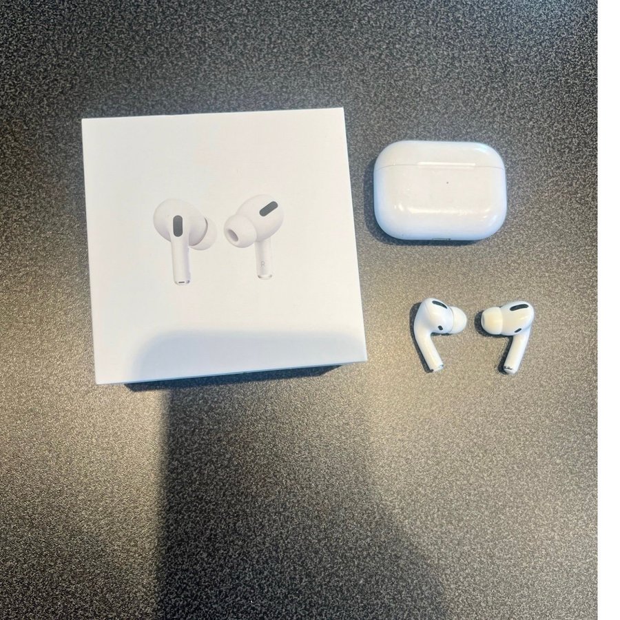 Apple AirPods Pro med MagSafe Laddningsfodral