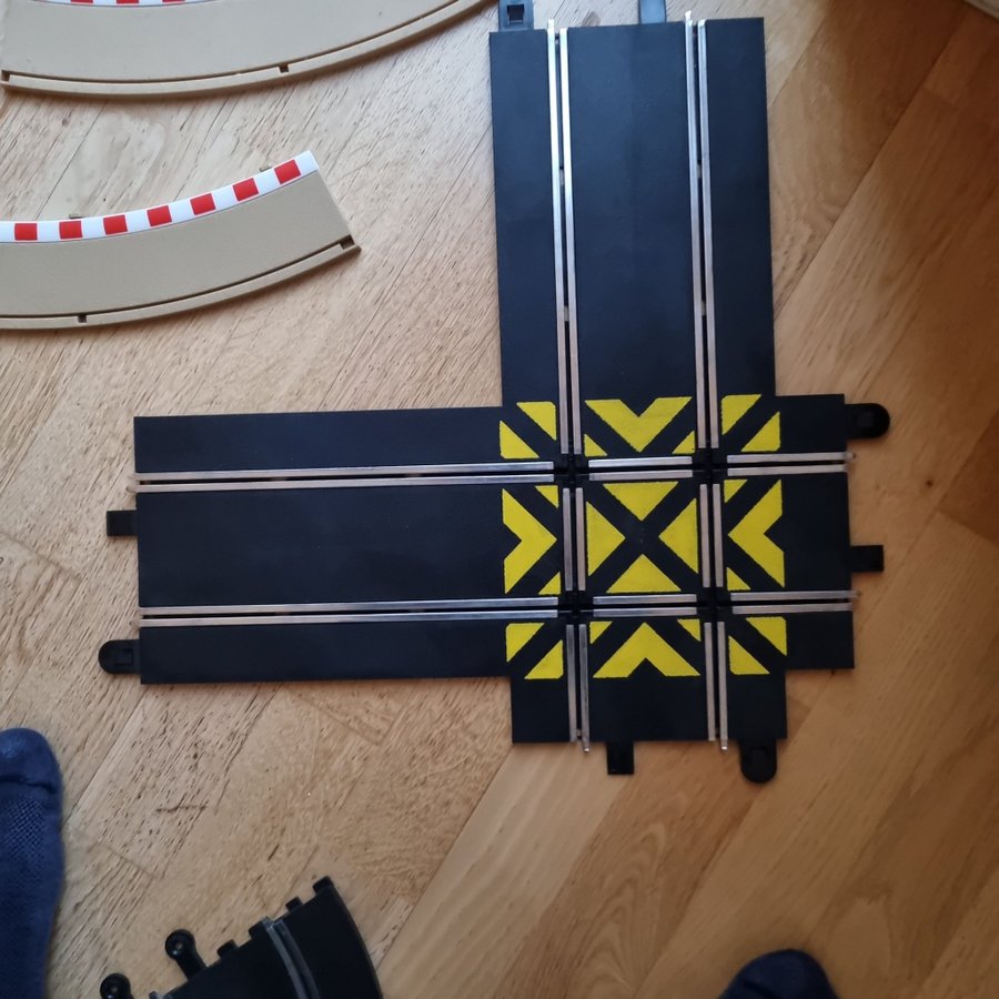 Scalextric korsning