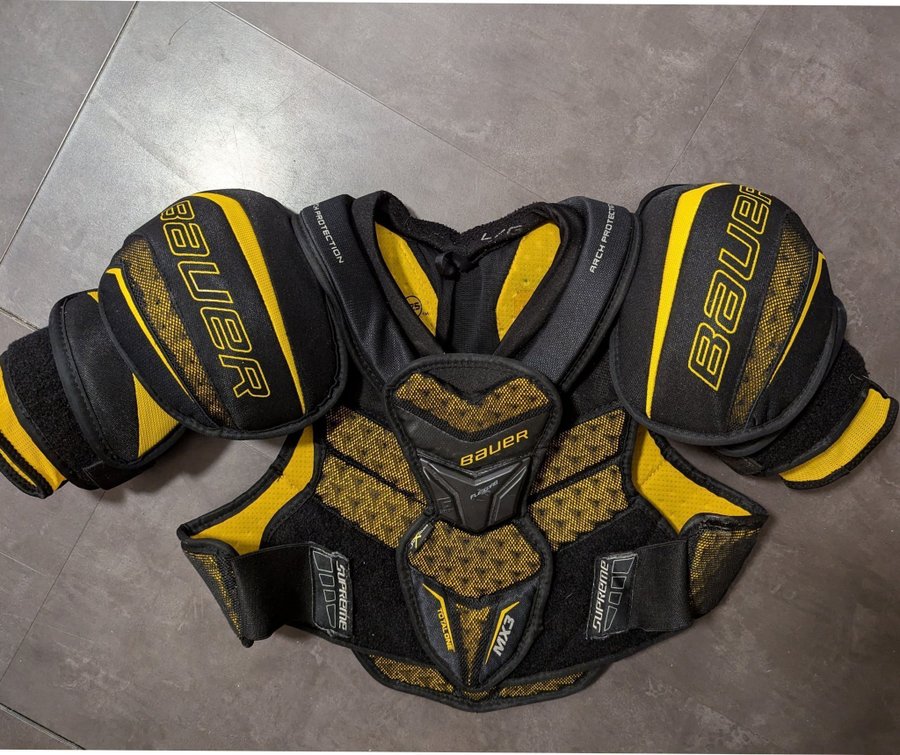 Bauer Supreme TotalOne MX3 skulderskydd, storlek Junior Large