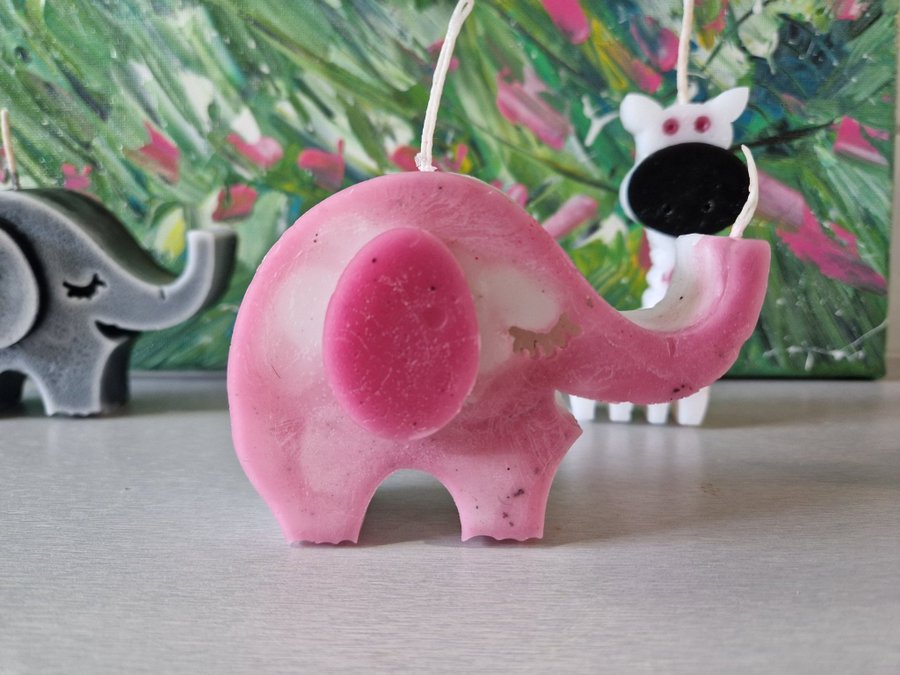 Ljus / Ljus baby elefant / Skulptur / Handgjorda / rosa