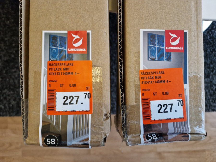 2 paket nya Räckespelare Vitlack MDF 41x41x1140 mm, 4 st per paket