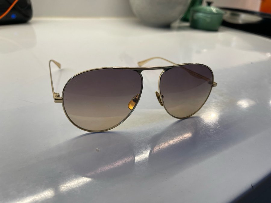 Gucci Solglasögon GG0334S 001