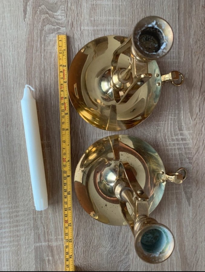 2 ship candle holders made of brass