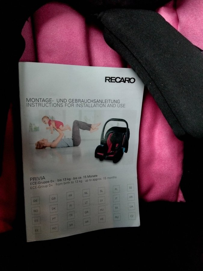 Recaro bilbarnstol rosa och svart 0-13 kg