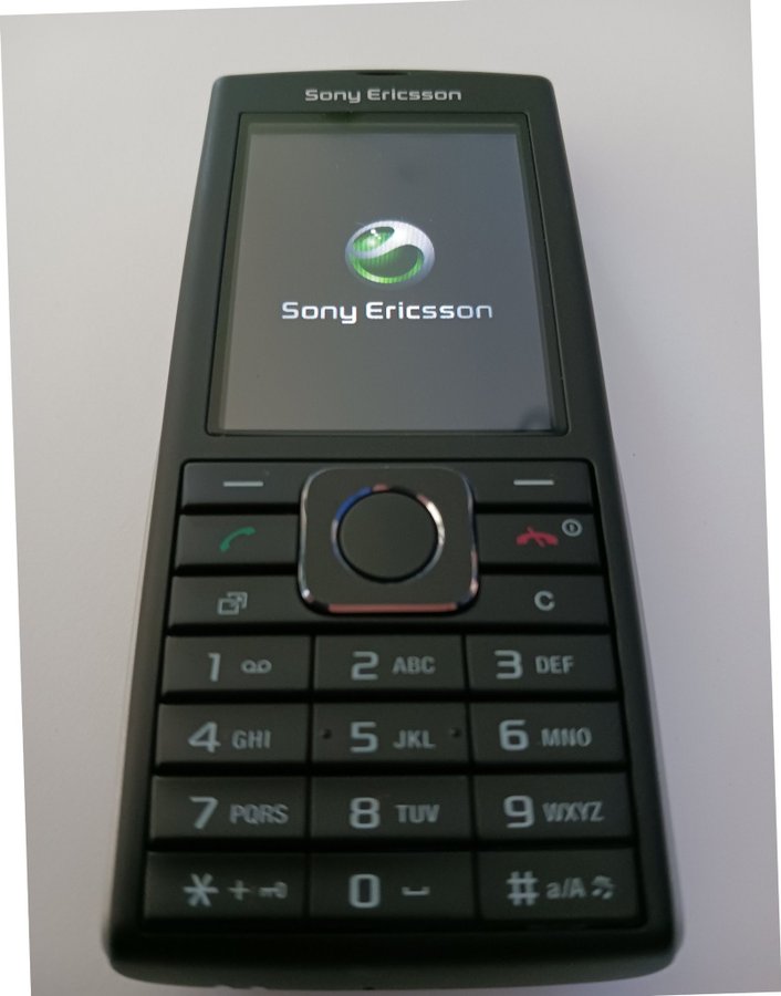 Sony Ericsson Cedar