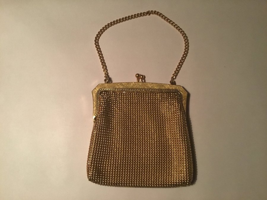 Aftonväska vackert guldfärgad vintage 1950- tals - PURSE- I mycket fin skick