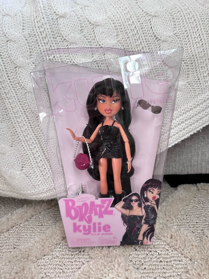 Bratz ( Kylie )