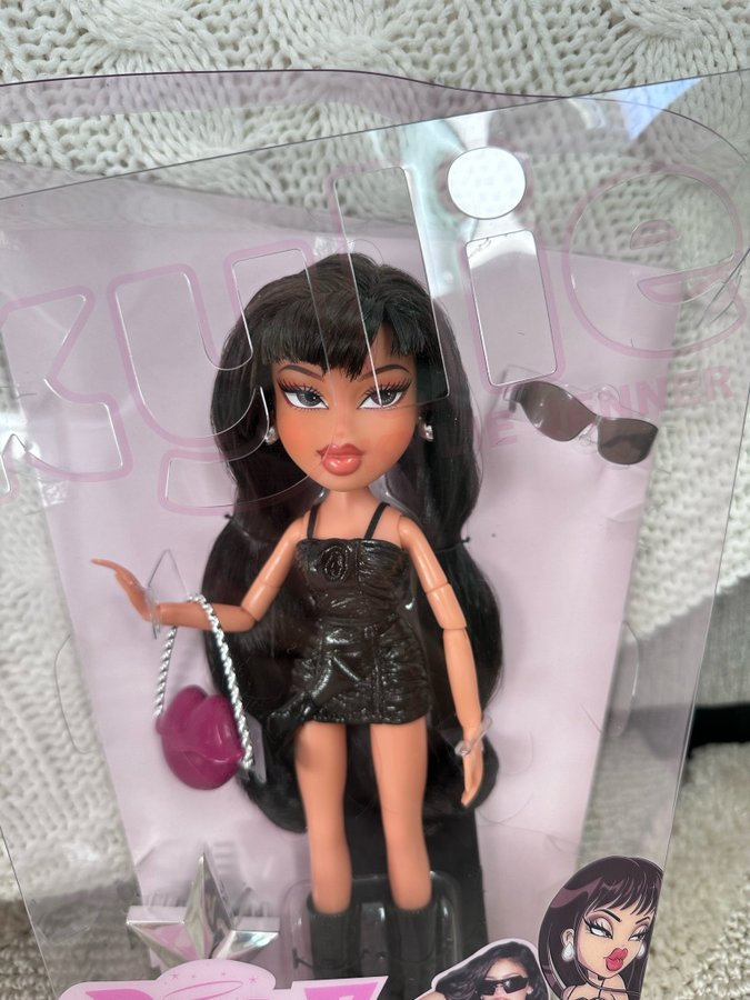 Bratz ( Kylie )