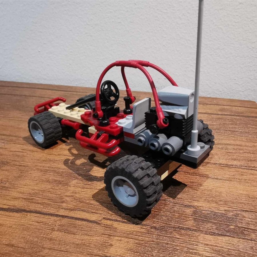 Lego Dino 7295 - Dino Buggy Chaser