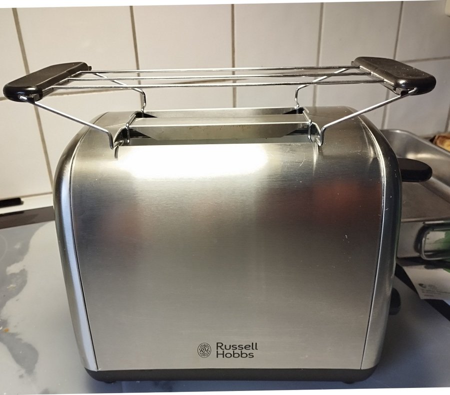 Brödrost Russell Hobbs