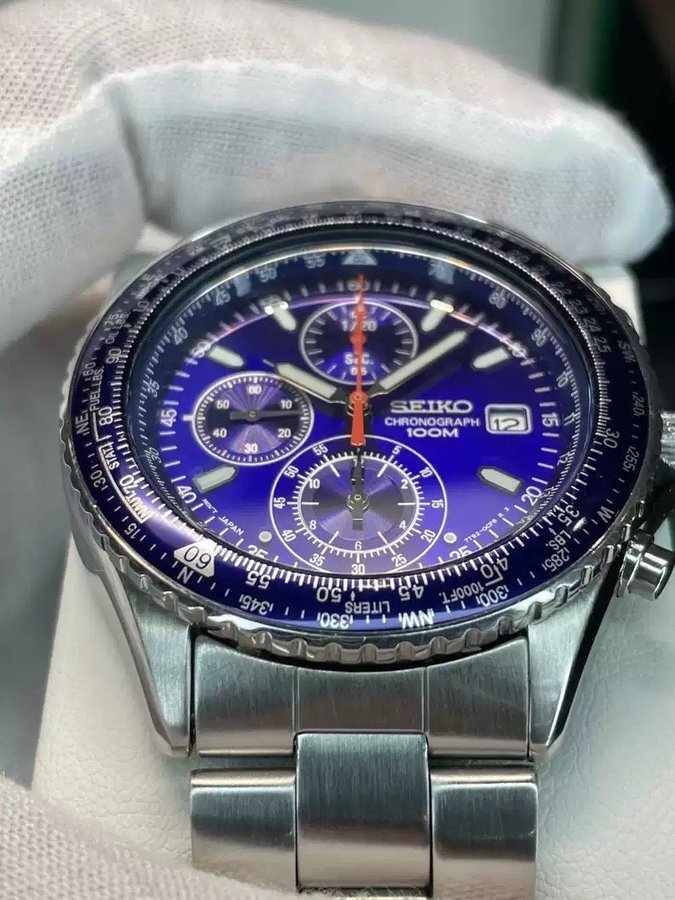 Seiko Chronograph 100M Blue Dial Watch