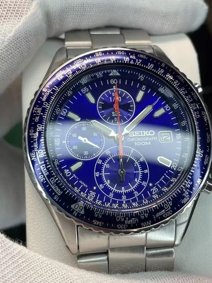 Seiko Chronograph 100M Blue Dial Watch