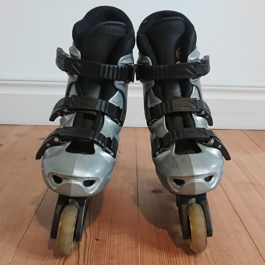 Inlines rollerblades rullskridskor storlek 35 barn / junior