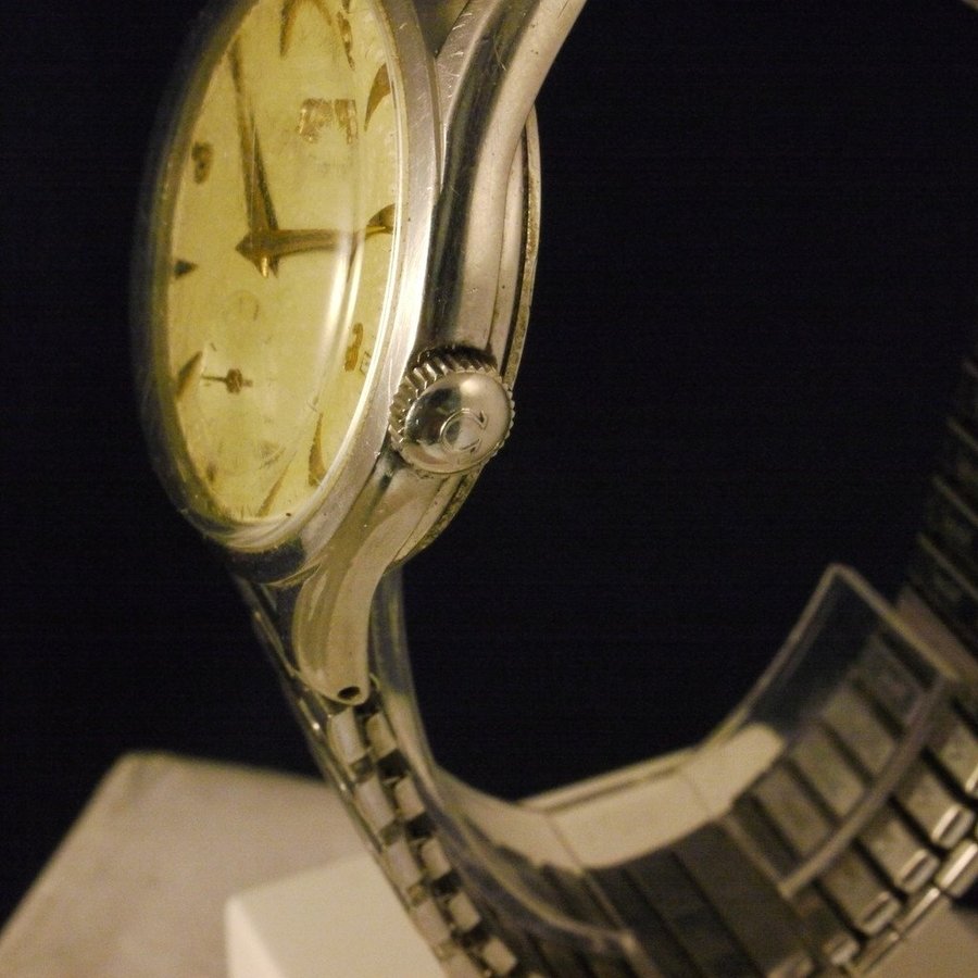 Omega. Ref. 2639-10 - Rare. År ca:1952