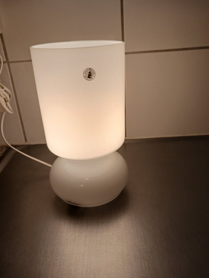 Bordslampa ikea vit