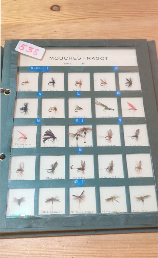 Vintage Mouches Ragot - 75 Flugor i Album