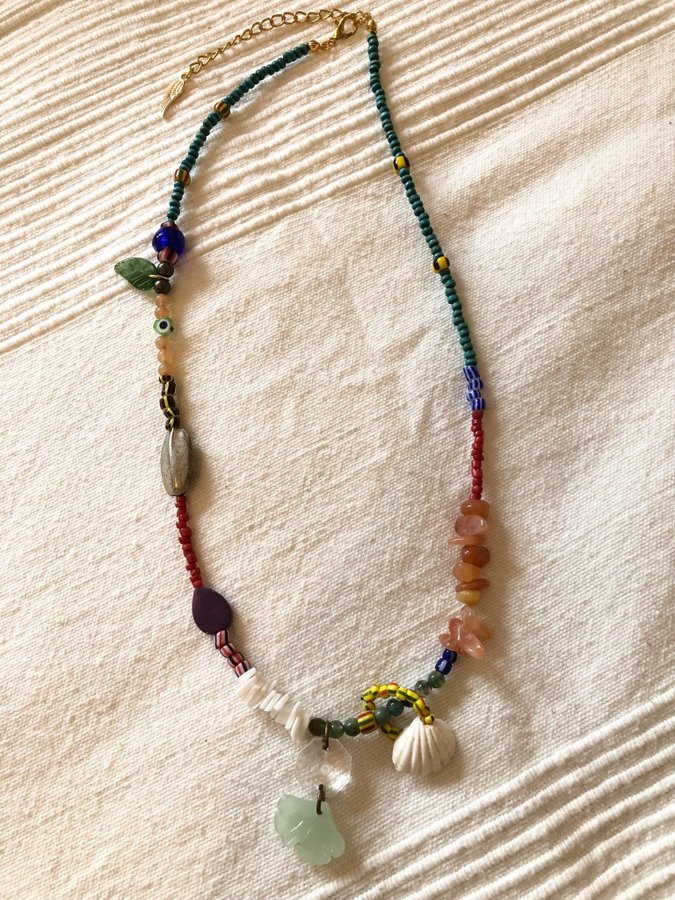 Hantverk halsband bijouteri boho chic snäcka mm