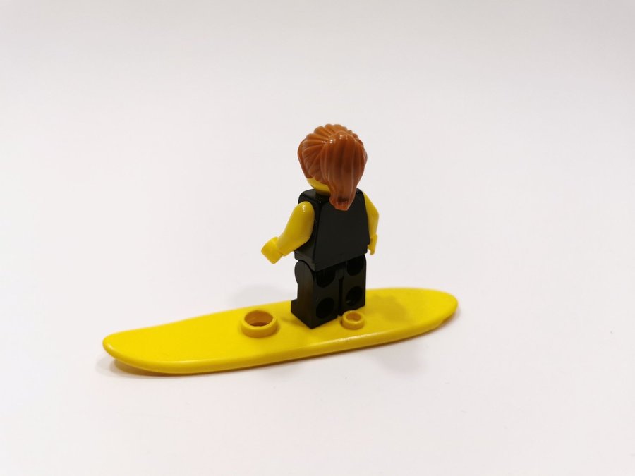 Lego - minifigur - city - surfare - tjej - rosa