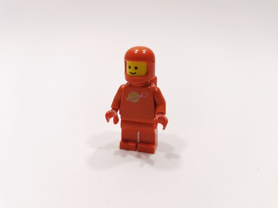 Lego - minifigur - space - klassisk - röd