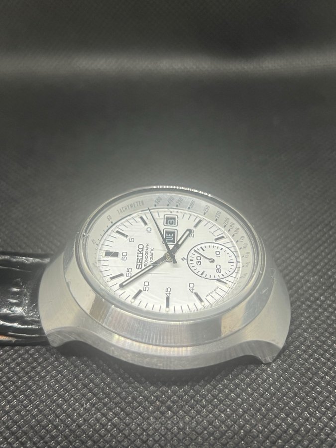 Seiko chronograph, Automatic