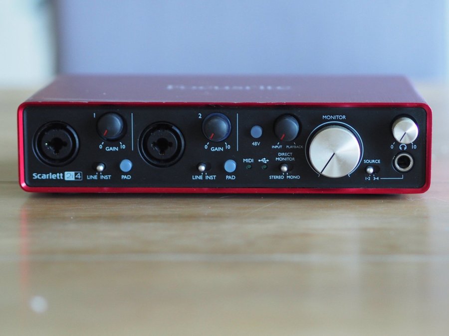 Focusrite Scarlett 2i4 ljudkort + Originalkartong