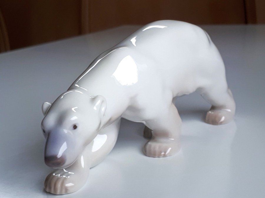 Bing  Gröndahl Perfect Small Polar Bear Porslin SVEND JESPERSEN Isbjørn No.2218