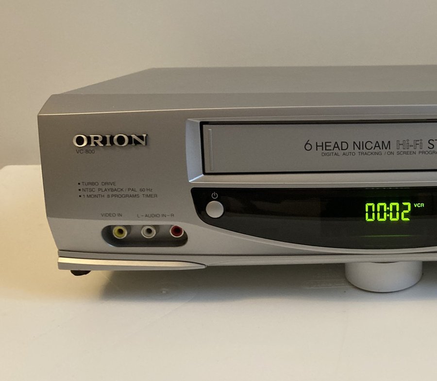 Orion VC-800 VHS-spelare