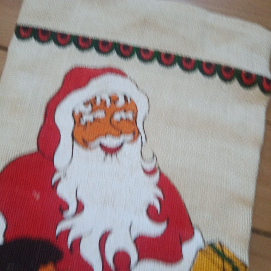 Gammal Julklappsstrumpa / säck i jute med tomte och barn