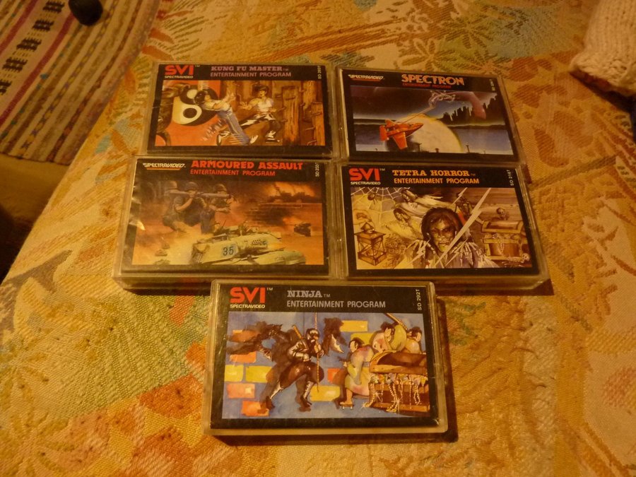 5 st. SVI-spel (kassetter) - Kung Fu Master, Armoured Assault, Ninja, Spectron,