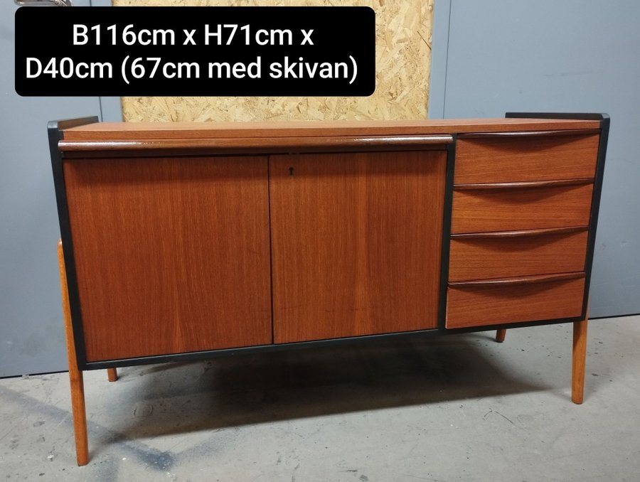 Vintage skåp i teak, Dansk 1950-tals