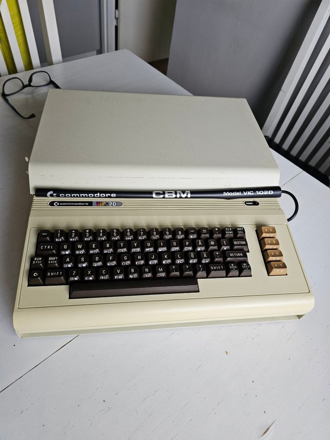 VIC20 med Commodore VIC-1020