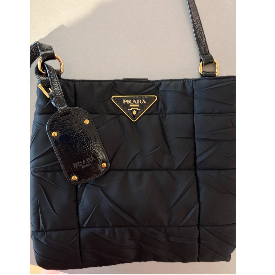 Prada puffer bag i nylon